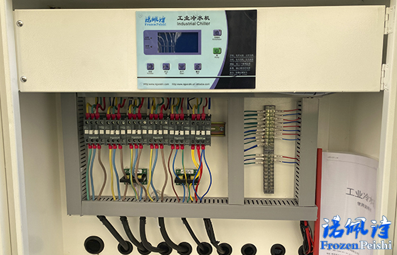 冷水機(jī)組使用什么類(lèi)型的管道  冷水機(jī)管道零件選擇